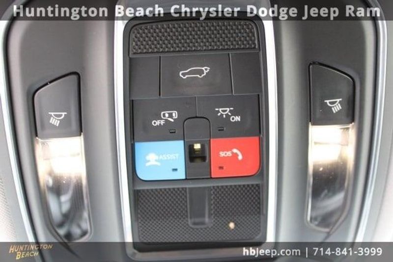2022 Jeep Grand Cherokee L LimitedImage 30