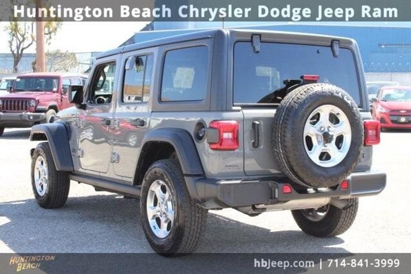 2021 Jeep Wrangler Unlimited Freedom EditionImage 3
