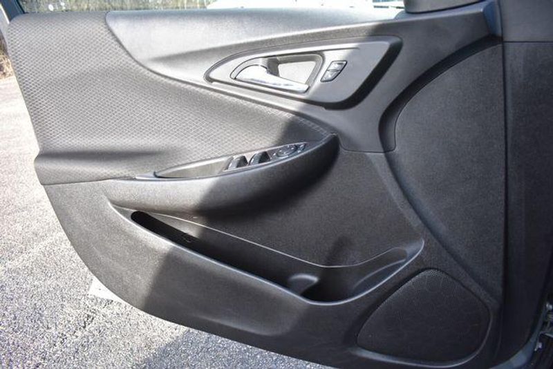 Used 2023 Chevrolet Malibu LTImage 33