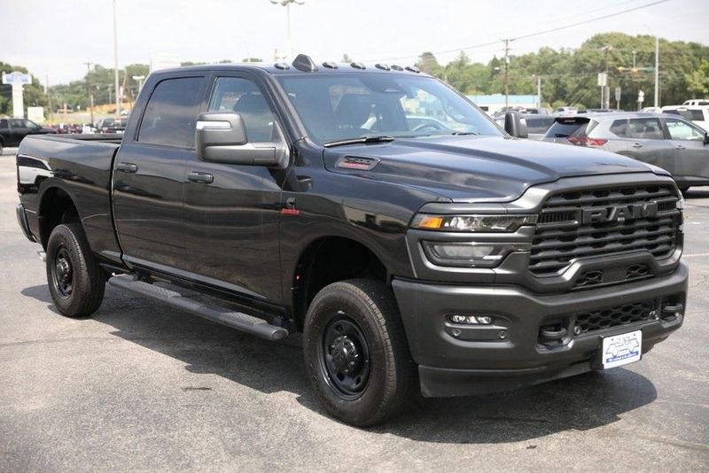 2025 RAM 2500 Tradesman Crew Cab 4x4 6