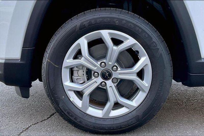 New 2026 Jeep Compass Latitude 4x4Image 10