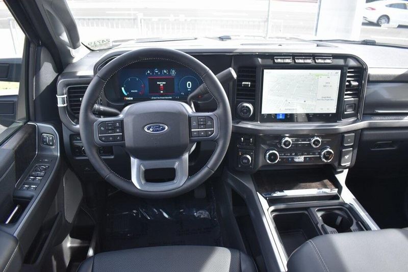 New 2024 Ford F-250SD LariatImage 18