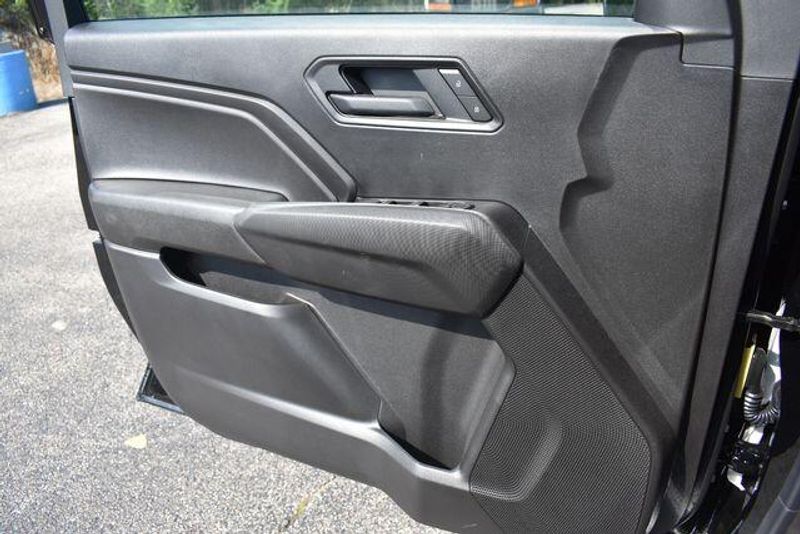 New 2026 Chevrolet Colorado Work TruckImage 32