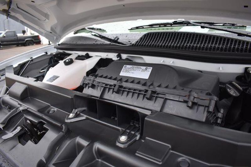 New 2025 Chevrolet Express 2500 Work VanImage 29