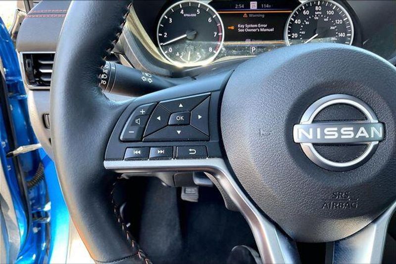 Used 2025 Nissan Sentra SRImage 17