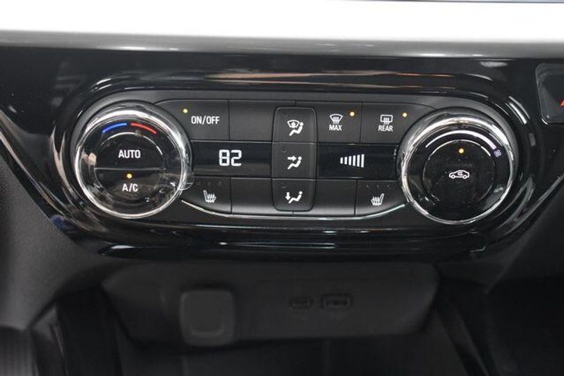 New 2026 Chevrolet Trax LTImage 28