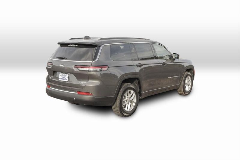 2024 Jeep Grand Cherokee L LaredoImage 5