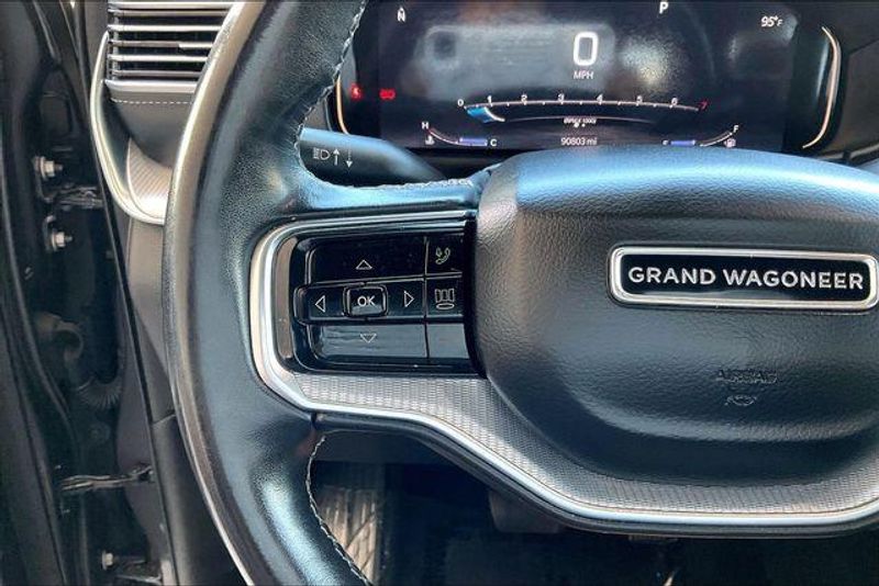 2022 Jeep Grand Wagoneer Series IImage 18
