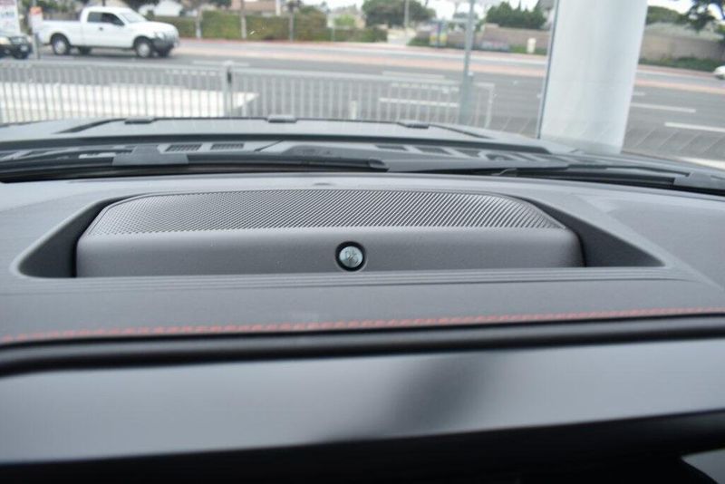 New 2025 Ford F-150 RaptorImage 27