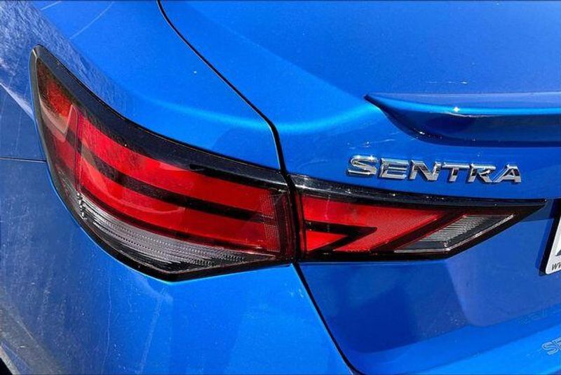 Used 2025 Nissan Sentra SRImage 27
