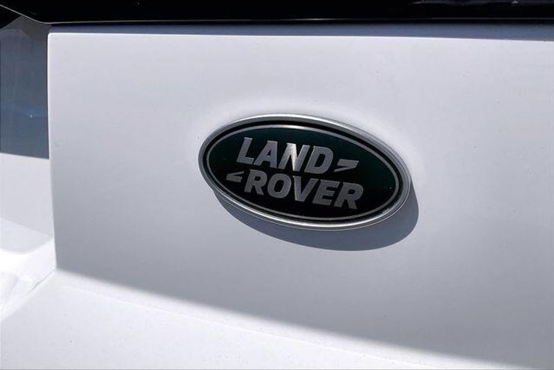 Used 2022 Land Rover Range Rover Sport HSE Silver EditionImage 31