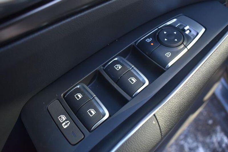 New 2026 Kia Sorento Hybrid EXImage 24