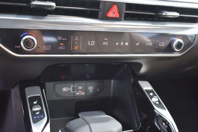 New 2026 Kia Sorento X-Line SX PrestigeImage 34