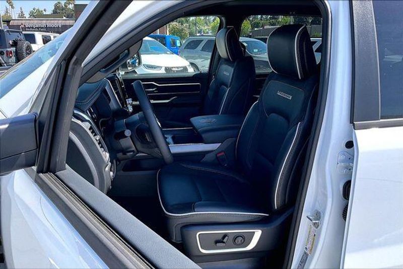 New 2026 RAM 1500 LaramieImage 3