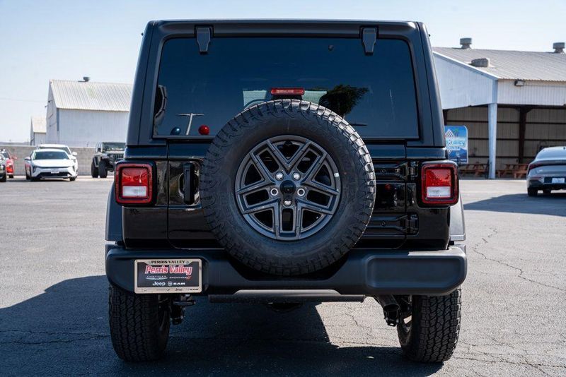 New 2026 Jeep Wrangler Sport SImage 6