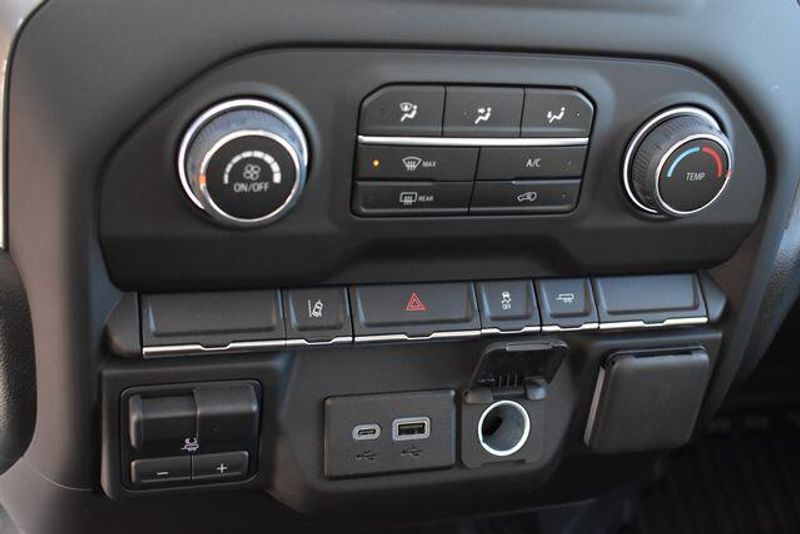 New 2025 Chevrolet Silverado 2500HD Work TruckImage 31