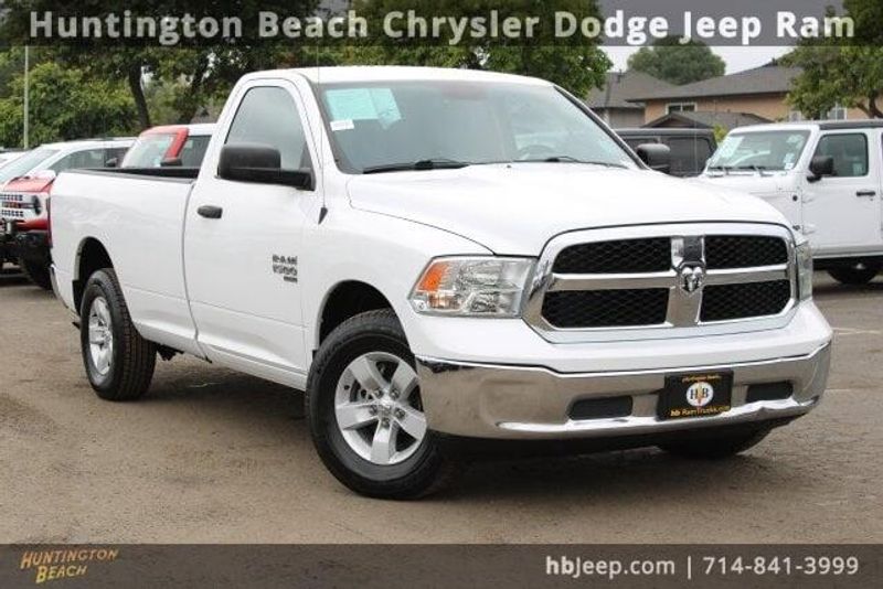 2019 RAM 1500 Classic TradesmanImage 1