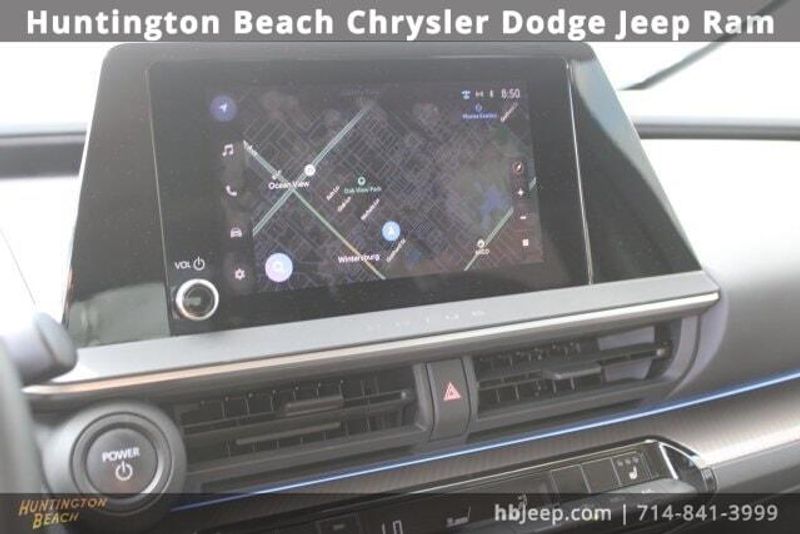 2023 Toyota Prius XLEImage 20