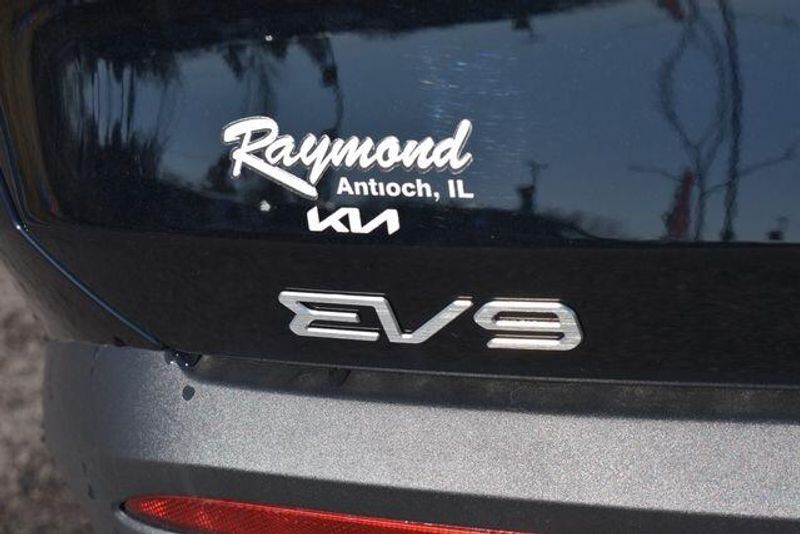 New 2026 Kia EV9 WindImage 19