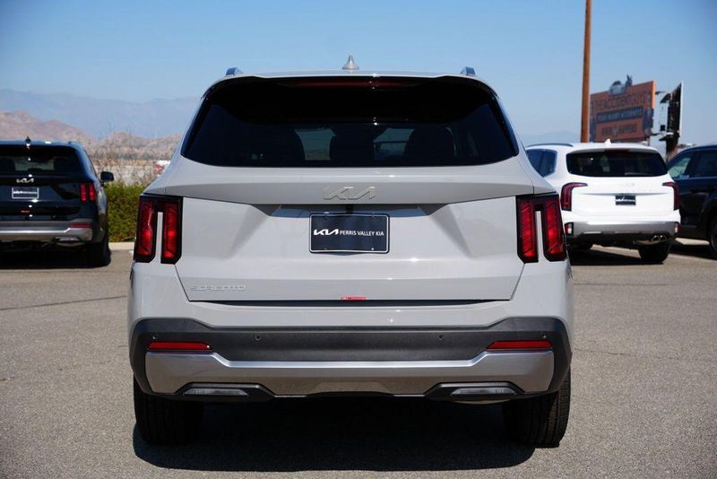 New 2026 Kia Sorento EXImage 5