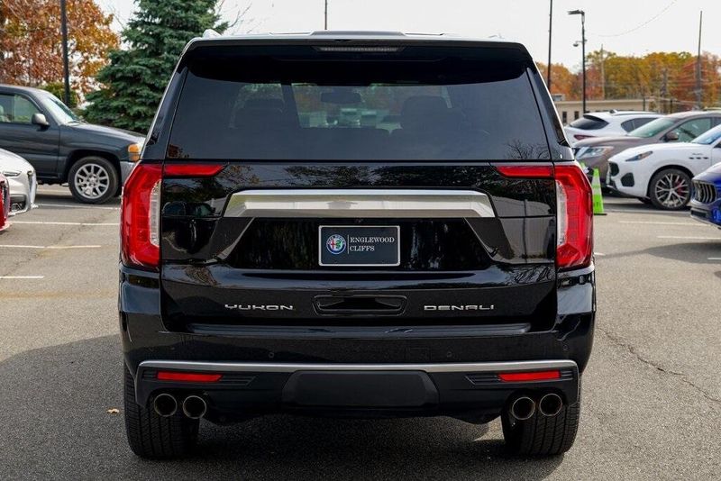 2022 Gmc Yukon XL Denali photo 4