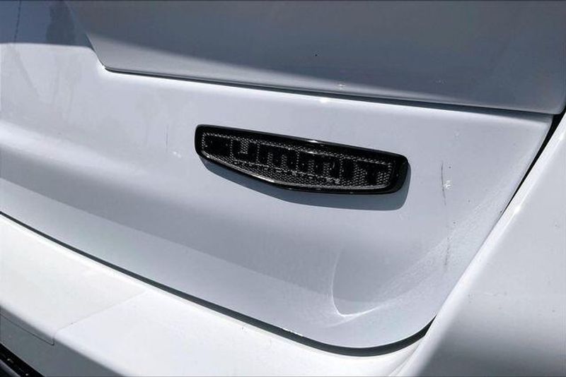 New 2026 Jeep Grand Cherokee L Summit 4x4Image 13