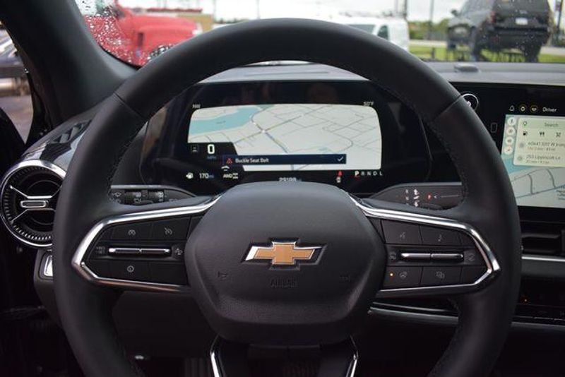 Used 2026 Chevrolet Equinox LTImage 28