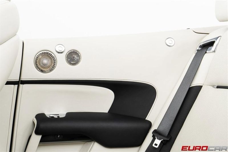 Used 2018 Rolls-Royce Dawn *BESPOKE INTERIOR * IMMACULATE CONDITION*Image 37