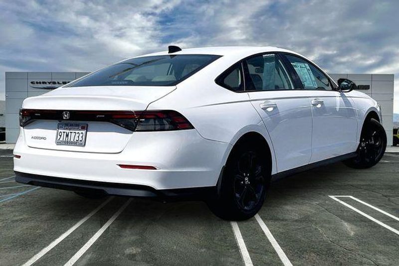 Used 2025 Honda Accord Sedan SEImage 13