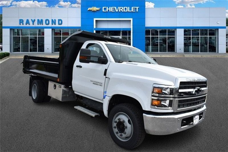 2024 Chevrolet Silverado 4500HD Work TruckImage 1