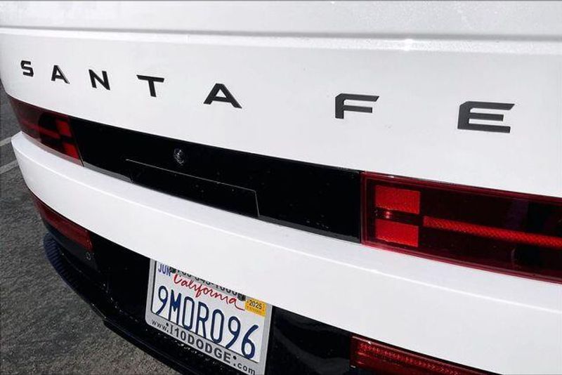 Used 2024 Hyundai Santa Fe CalligraphyImage 7