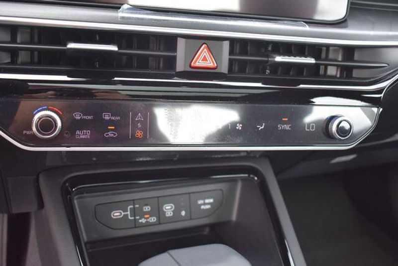 New 2026 Kia K5 GT-LineImage 32