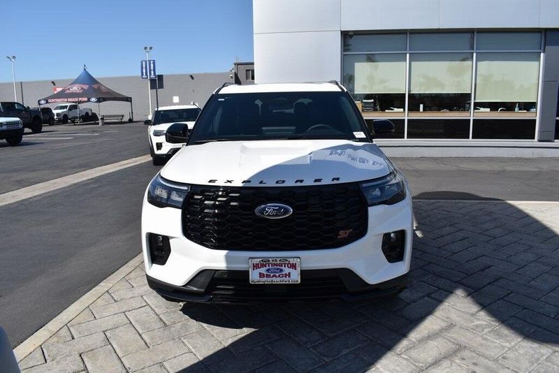 New 2025 Ford Explorer STImage 26