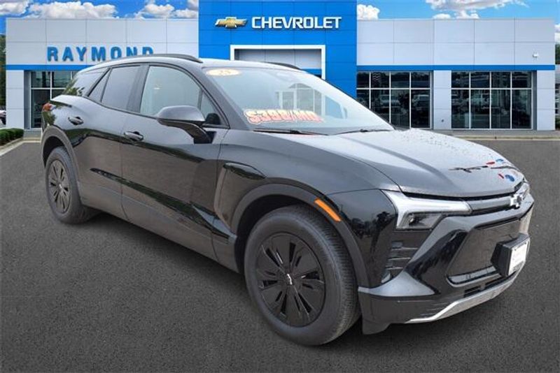 2025 Chevrolet Blazer EV LTImage 10