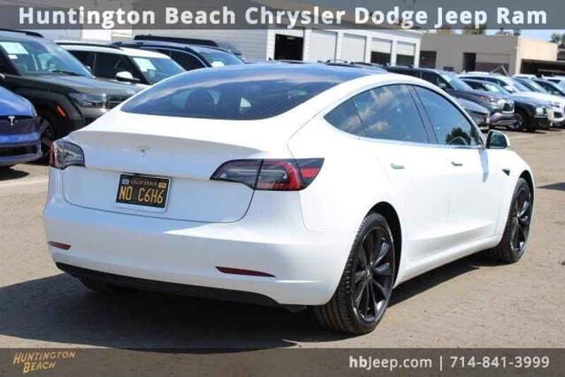 2018 Tesla Model 3 Long RangeImage 5