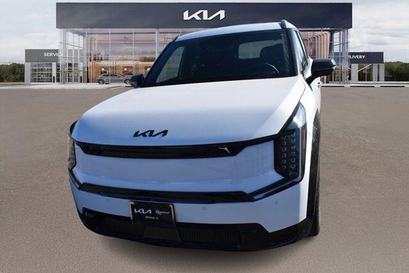 New 2026 Kia EV9 LandImage 8