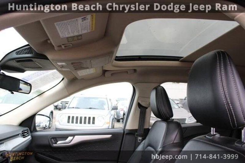 2020 Ford Escape SELImage 33