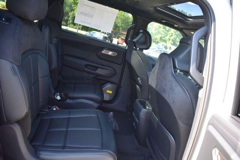 New 2027 Kia Telluride SX-PrestigeImage 18
