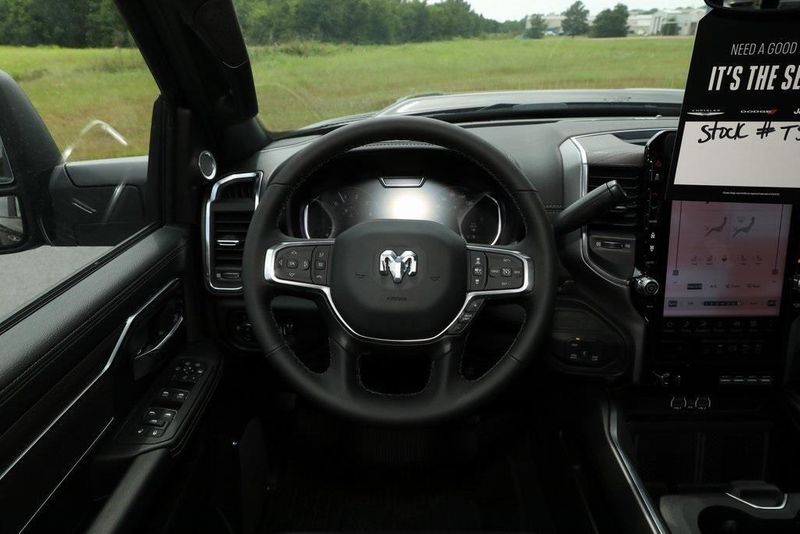 2025 RAM 3500 Laramie Crew Cab 4x4 8
