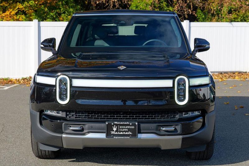 2023 Rivian R1S Adventure photo 2