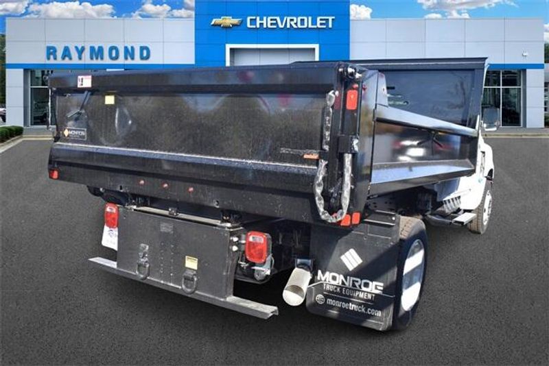 2024 Chevrolet Silverado 4500HD Work TruckImage 2