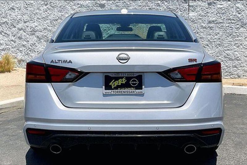 Used 2024 Nissan Altima 2.5 SRImage 3