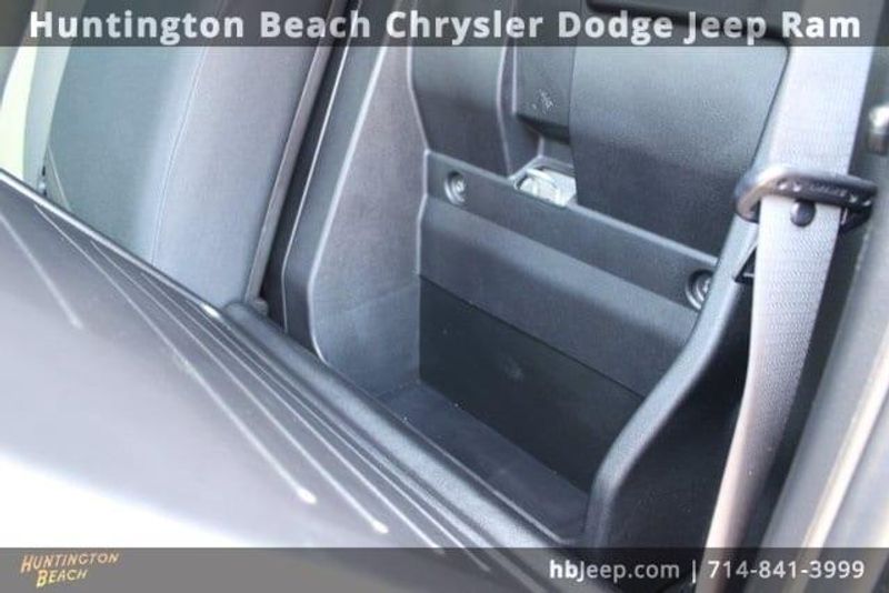 2022 Toyota Tacoma TRD SportImage 44
