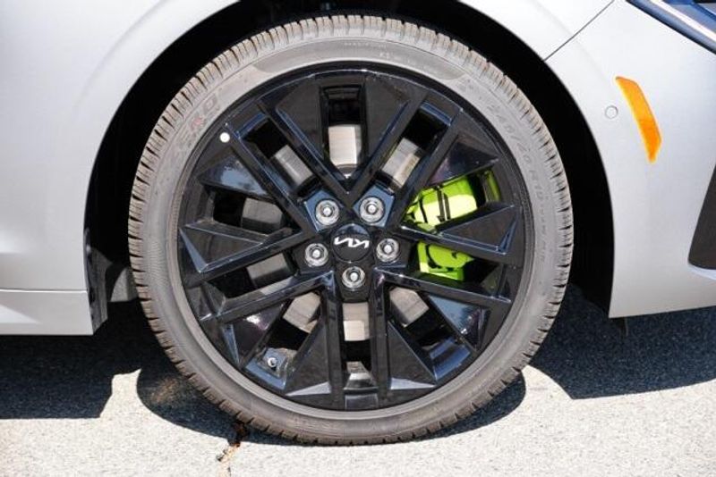 New 2026 Kia K5 GTImage 9