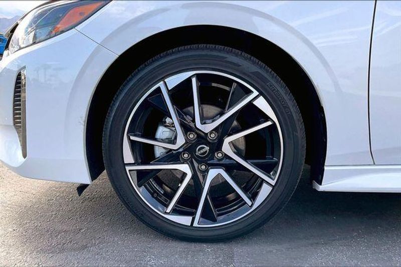 Used 2024 Nissan Sentra SRImage 8