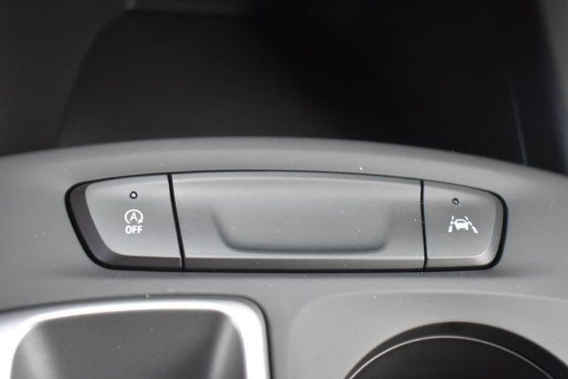 New 2026 Chevrolet Trax 1RSImage 28