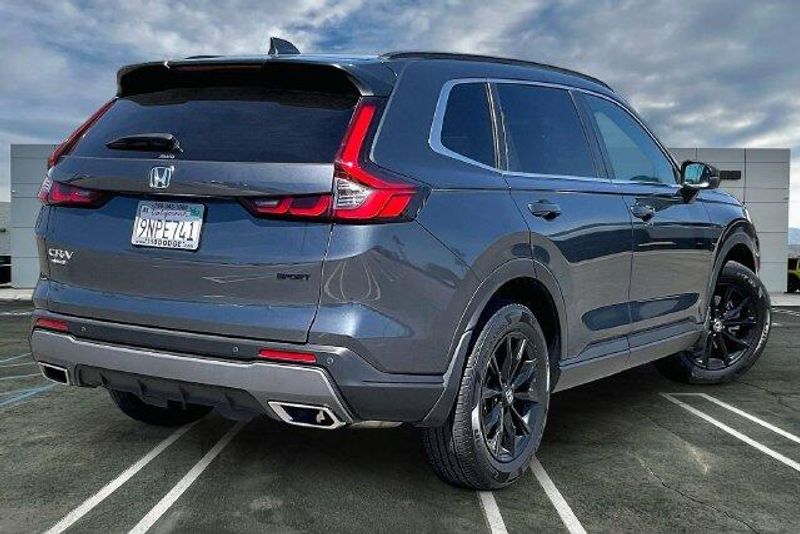 Used 2024 Honda CR-V Hybrid Sport-LImage 13