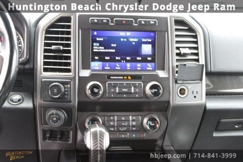 2019 Ford F-150 RaptorImage 28
