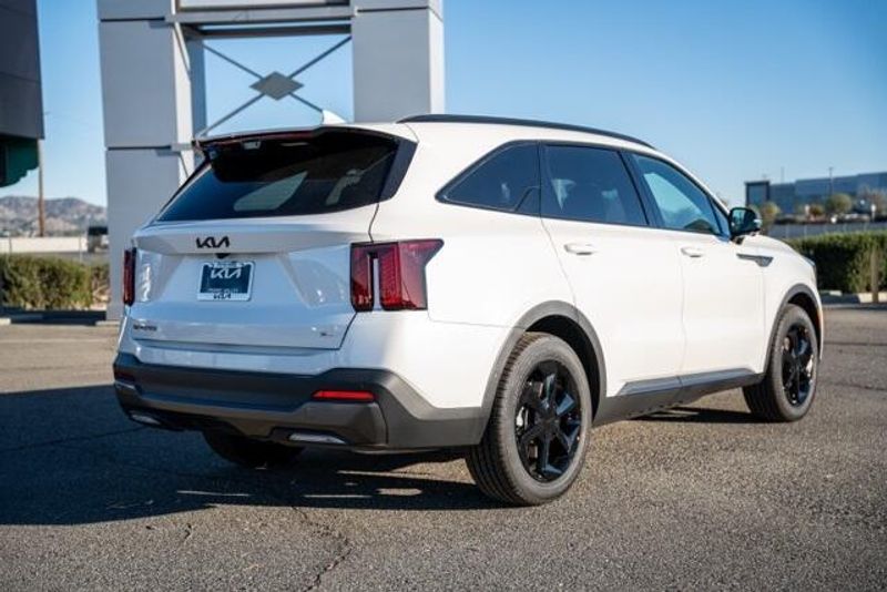 New 2026 Kia Sorento Hybrid X-Line SX PrestigeImage 8