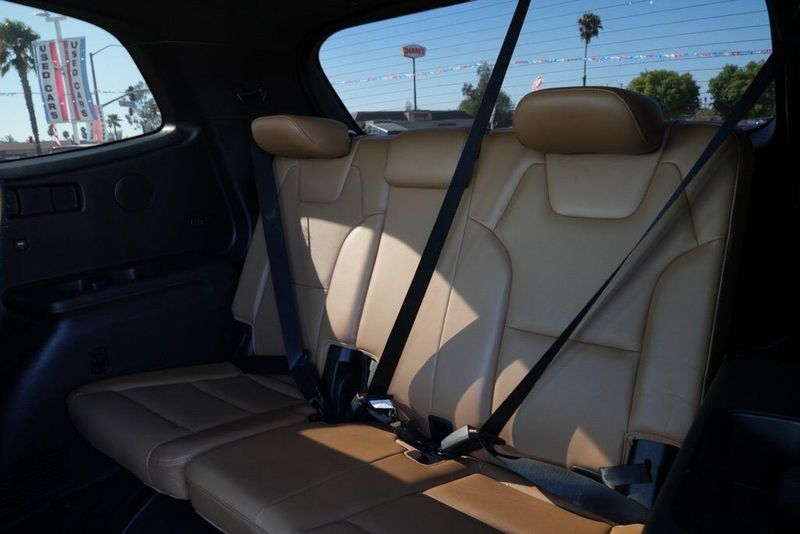 Used 2020 Kia Telluride SXImage 16